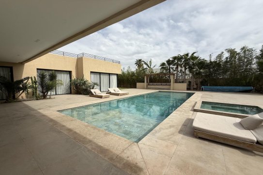 Villa neuve titrée contemporaine 4 chambres Route de l'Ourika - photo 1